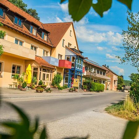 Landgasthof Schwarz Windsbach Exterior foto