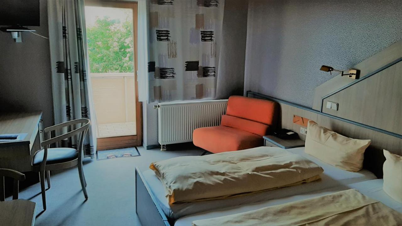 Landgasthof Schwarz Windsbach Exterior foto