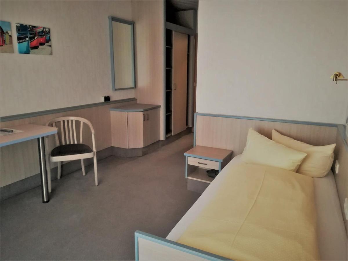 Landgasthof Schwarz Windsbach Exterior foto