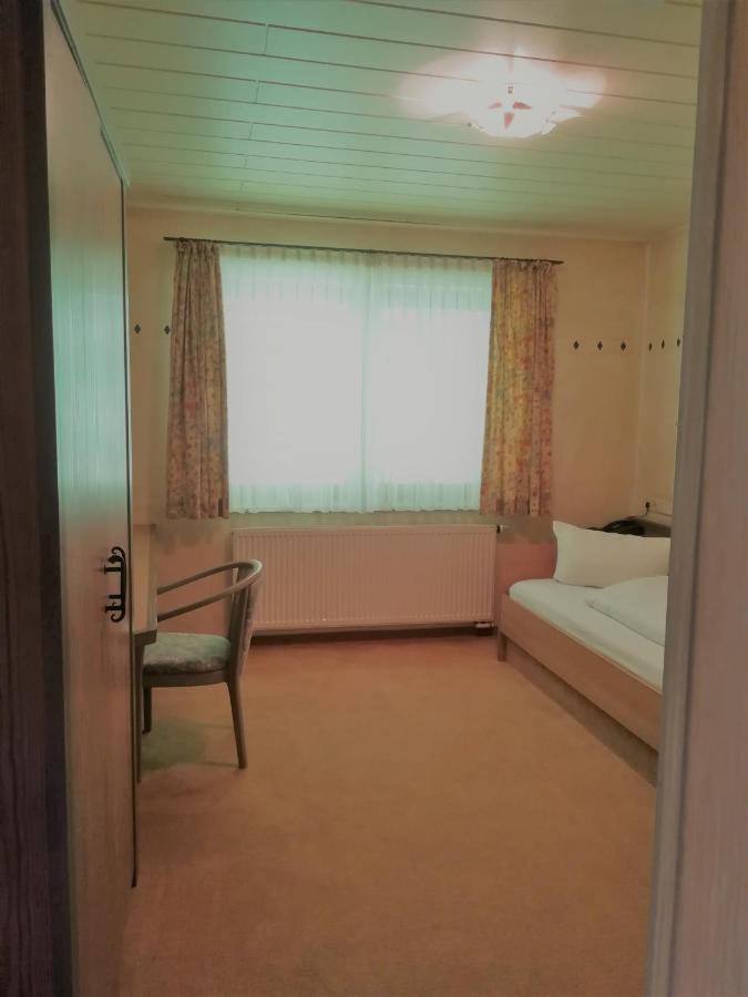 Landgasthof Schwarz Windsbach Exterior foto