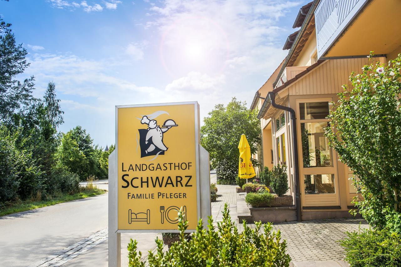 Hotel Landgasthof Schwarz Windsbach Exterior foto