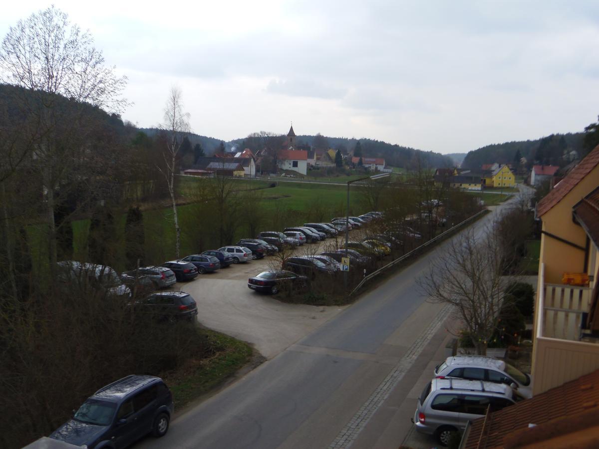 Landgasthof Schwarz Windsbach Exterior foto